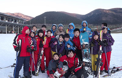 炫亿时代公司篝火晚会